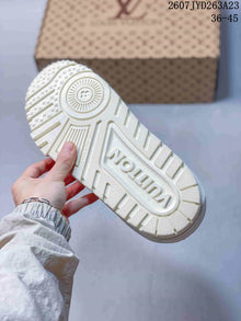Louis Vuitton Trainer Maxi Low-Top Sneakers White 712530URY