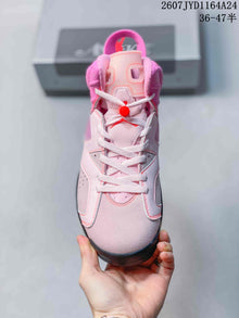 Nike Air Jordan 6 High-Top Sneakers Pink