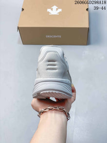 DESCENTE EASE AIR JR Running Sneakers, Light Gray, Y5233RRN22