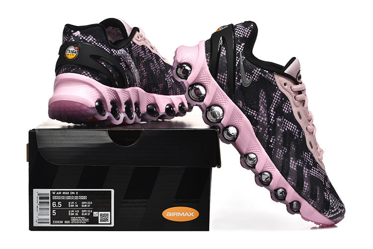 Nike Air Max DN8 Sneakers in Black and Pink