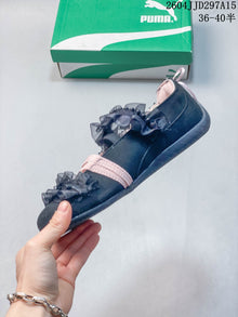 Puma Speedcat Ballet Flat in Black and Pink