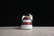 Nike SB Dunk Low Plaid Sneakers Red Green DV0827-100
