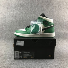 Jordan Air Jordan 1 Mid SE Green White Black Sneakers 852542-301