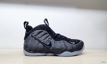Nike Air Foamposite Pro Fleece GS Sneakers Black Grey