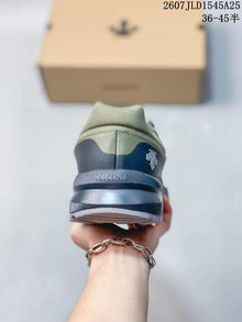 Descente SHIELD Mantrix Low-Top Running Shoes Olive Black