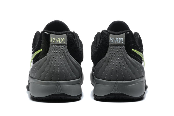 Jordan 883-10 Black and Yellow Basketball Sneakers