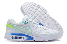 Nike Air Max Sneakers White Blue Green