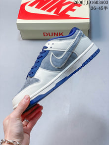 Nike SB Dunk Low Blue Grey Low-Top Sneakers