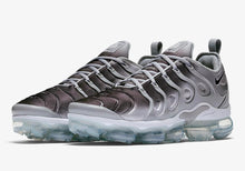 Nike Air VaporMax Plus Sneakers Grey Black White
