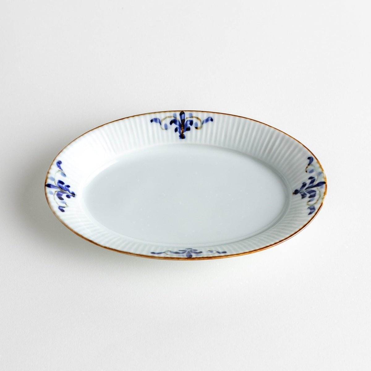 Floral Leaves Ridged Oval Dessert Plate