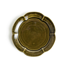 Rinka Flower Dessert Plate