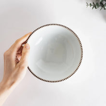 Rustic Scallop-Edged Cereal Bowl